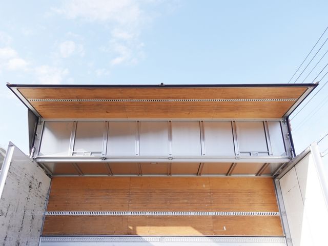 ISUZU FORWARD 2012 Image 31