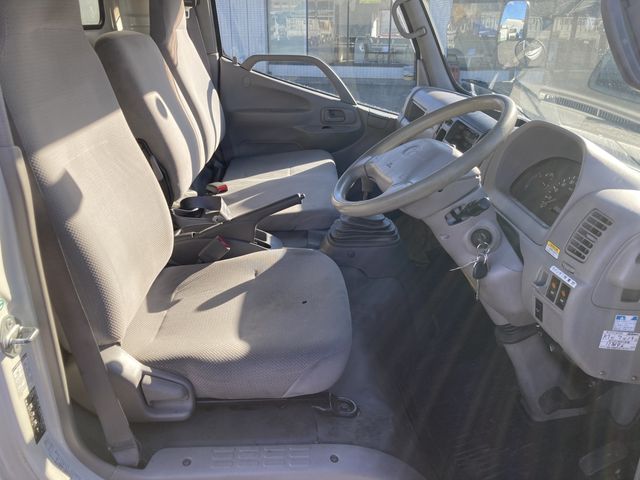 TOYOTA TOYOACE 2011 Image 31