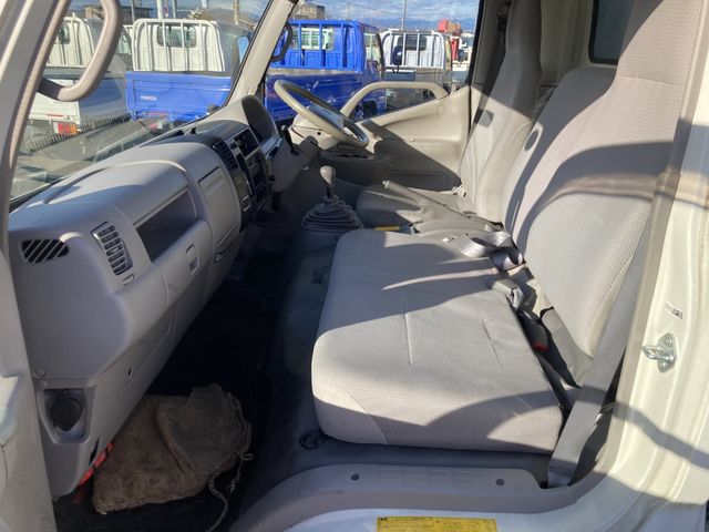 TOYOTA TOYOACE 2011 Image 31