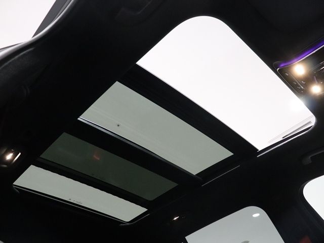 MERCEDES BENZ MERCEDES AMG GLCCLAS 2025 Image 31