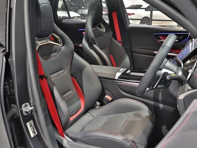 MERCEDES BENZ MERCEDES AMG GLCCLAS 2025 Image 31