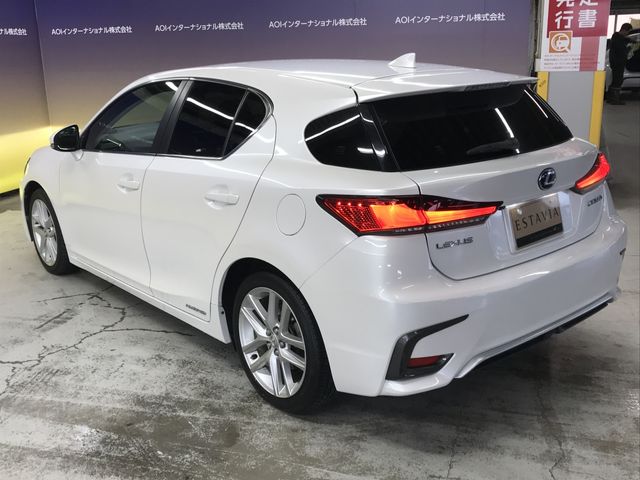 TOYOTA LEXUS CT200H 2018 Image 31