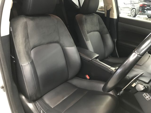 TOYOTA LEXUS CT200H 2018 Image 31