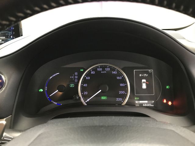 TOYOTA LEXUS CT200H 2018 Image 31