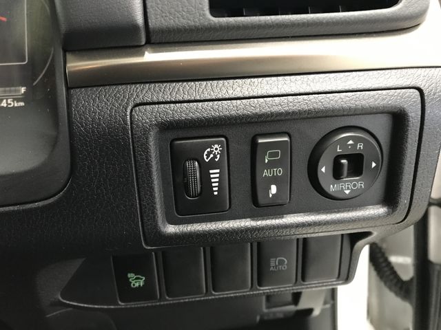 TOYOTA LEXUS CT200H 2018 Image 31