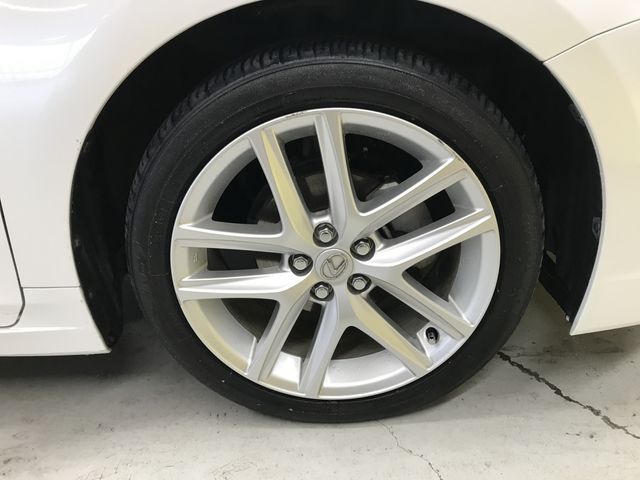 TOYOTA LEXUS CT200H 2018 Image 31