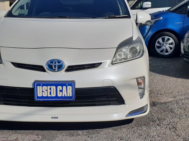 TOYOTA PRIUS 2014 Image 31