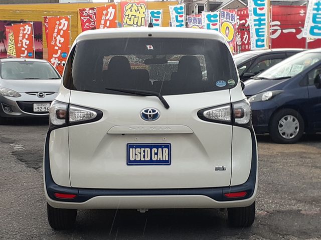 TOYOTA SIENTA HYBRID 2015 Image 31