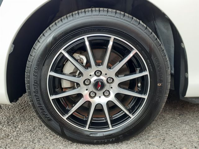 TOYOTA SIENTA HYBRID 2015 Image 31