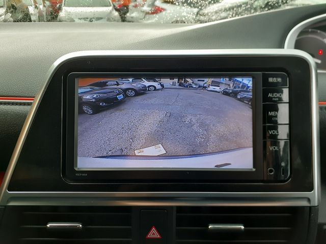 TOYOTA SIENTA HYBRID 2015 Image 31