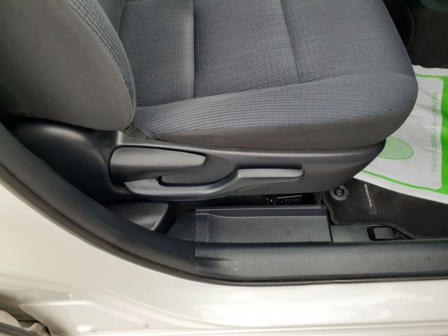 TOYOTA SIENTA HYBRID 2015 Image 31