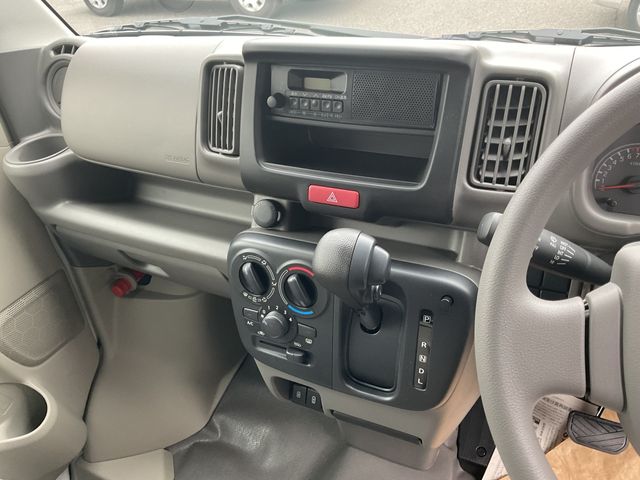 SUZUKI EVERY VAN 2025 Image 31