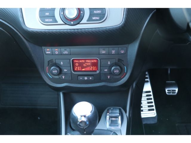 ALFAROMEO MITO 2013 Image 31