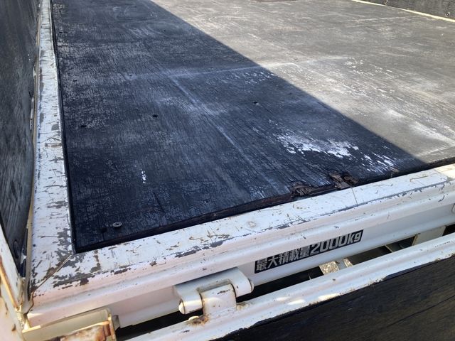 TOYOTA DYNA 2019 Image 31