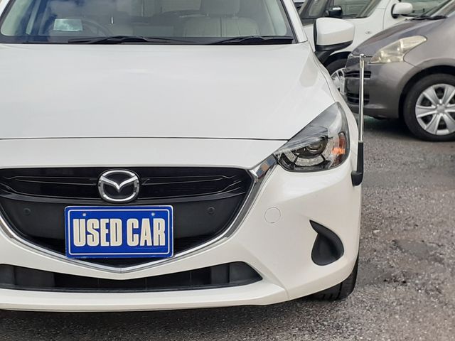 MAZDA DEMIO 2017 Image 31