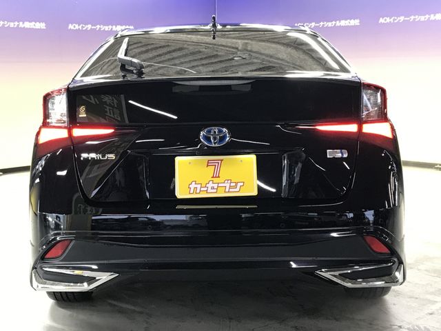 TOYOTA PRIUS 2021 Image 31