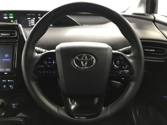 TOYOTA PRIUS 2021 Image 31