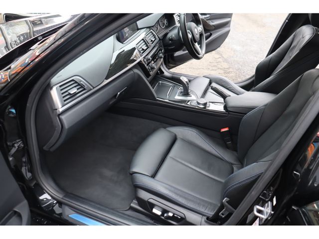 BMW 3SERIES TOURING 2018 Image 31