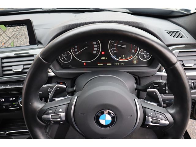 BMW 3SERIES TOURING 2018 Image 31