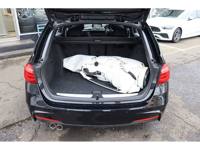 BMW 3SERIES TOURING 2018 Image 31
