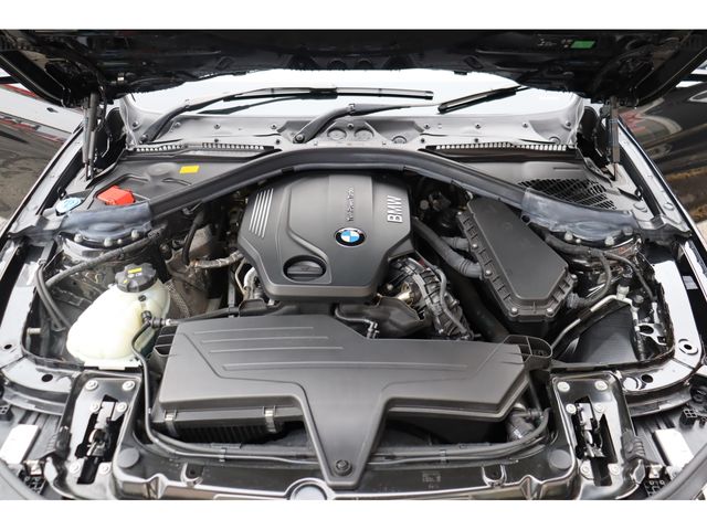 BMW 3SERIES TOURING 2018 Image 31