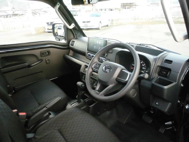 DAIHATSU HIJET TRUCK 4WD 2025 Image 31