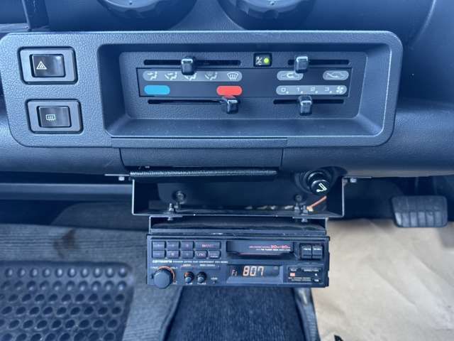 NISSAN BE-1 1988 Image 31