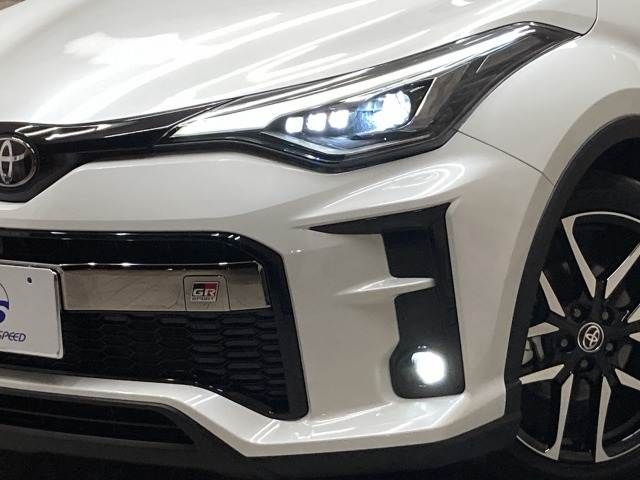 TOYOTA C-HR 2020 Image 31