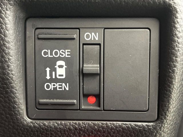 HONDA N BOX CUSTOM 2018 Image 31