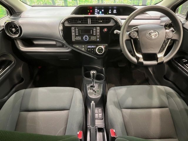 TOYOTA AQUA 2018 Image 31