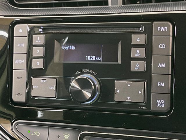 TOYOTA AQUA 2018 Image 31