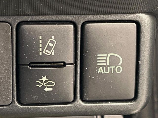 TOYOTA AQUA 2018 Image 31