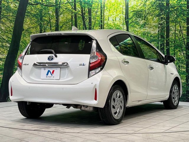 TOYOTA AQUA 2018 Image 31