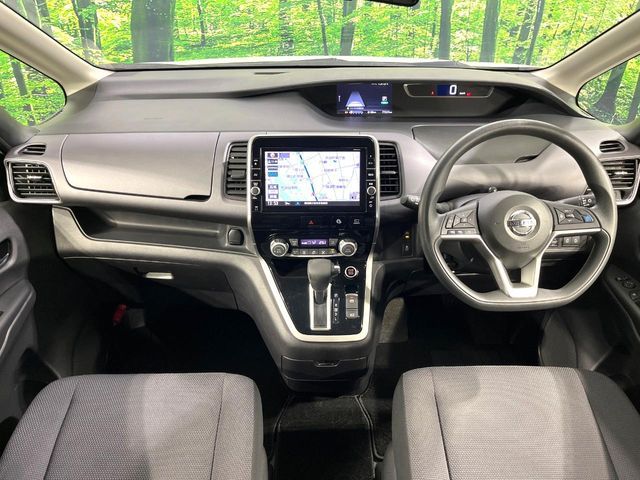 NISSAN SERENA  S-HYBRID 2017 Image 31