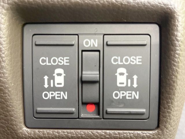 HONDA N BOX 2021 Image 31