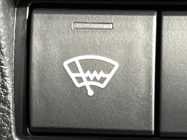 TOYOTA COROLLA CROSS HYBRID 2025 Image 31