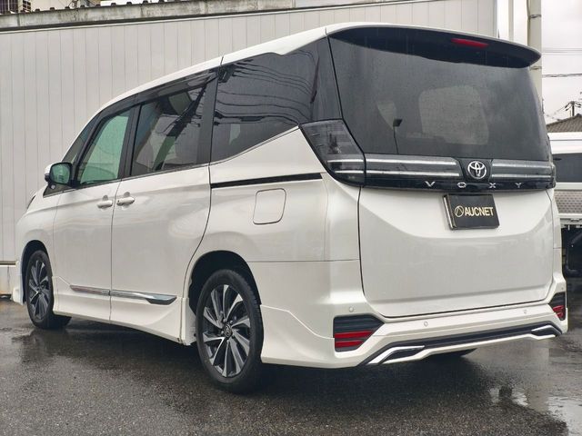 TOYOTA VOXY 2023 Image 31