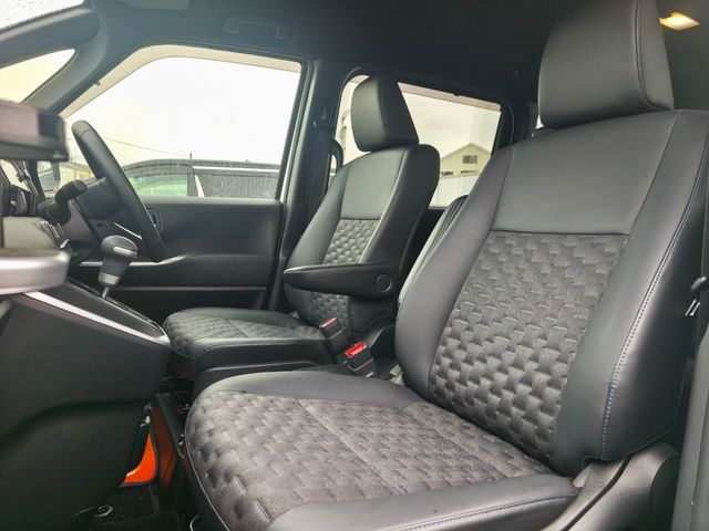 TOYOTA VOXY 2023 Image 31