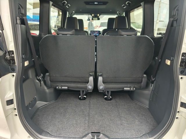 TOYOTA VOXY 2023 Image 31