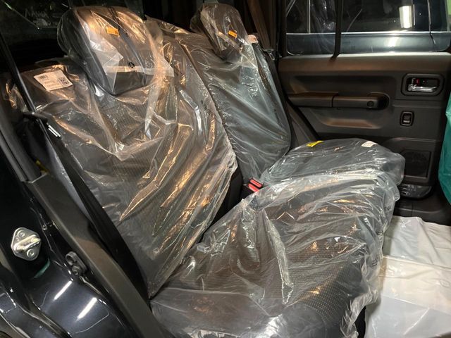 SUZUKI JIMNY NOMADE 2025 Image 31