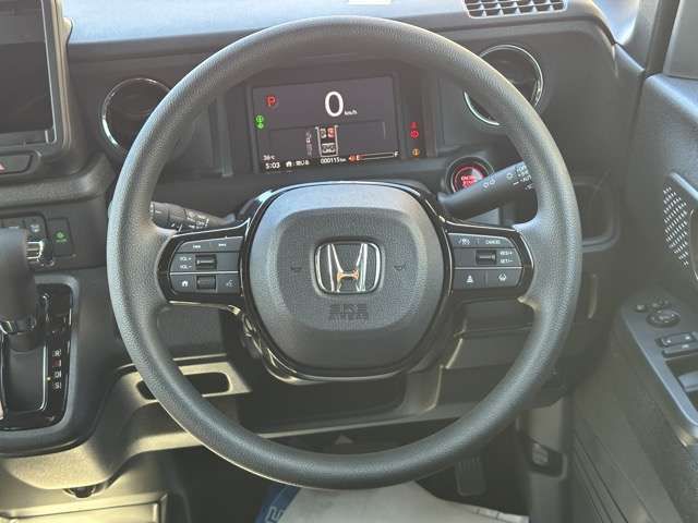 HONDA N BOX CUSTOM 2025 Image 31