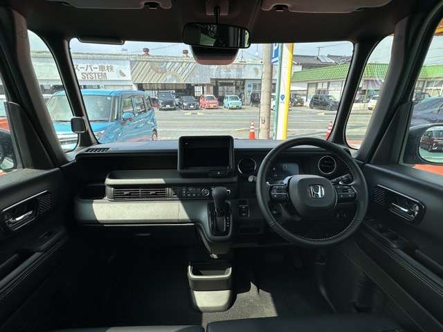 HONDA N BOX CUSTOM 2025 Image 31