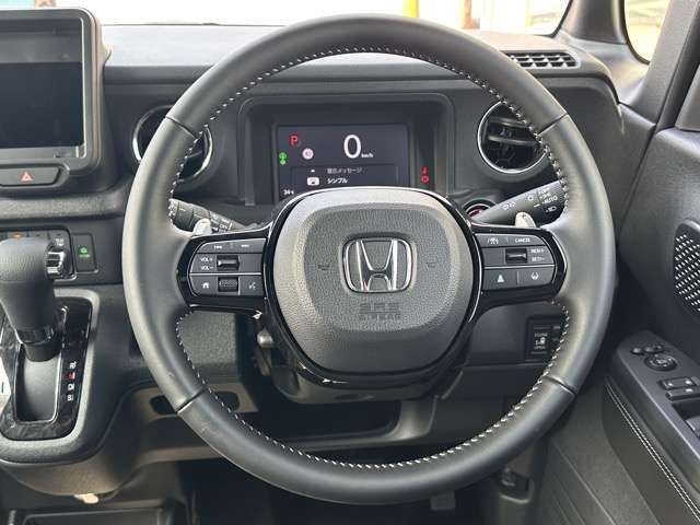 HONDA N BOX CUSTOM 2025 Image 31