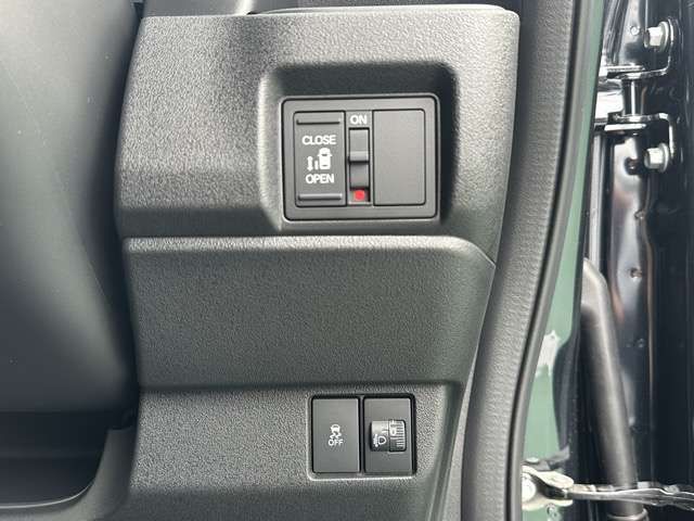 HONDA N BOX CUSTOM 2025 Image 31