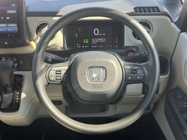 HONDA N BOX 2025 Image 31