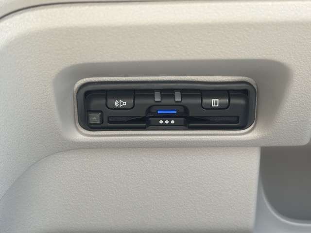 HONDA N BOX 2025 Image 31