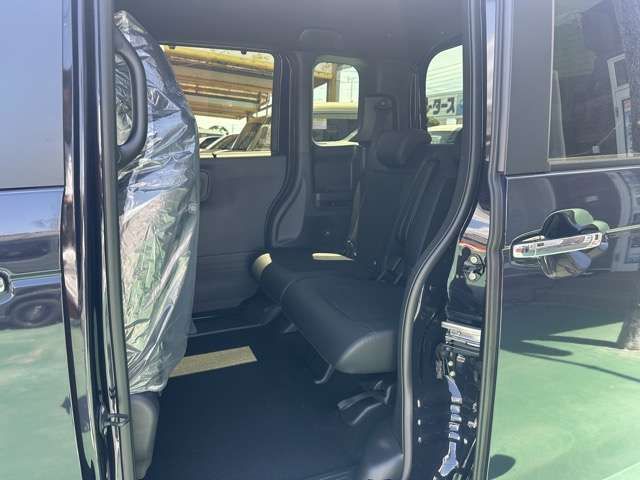 HONDA N BOX CUSTOM 2025 Image 31