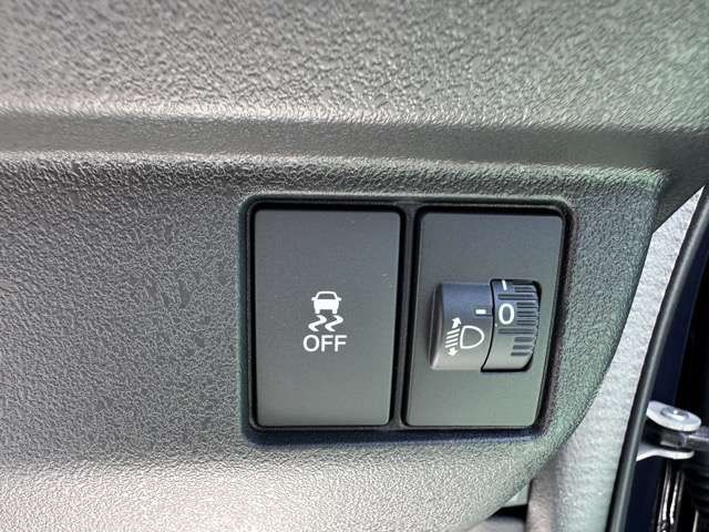 HONDA N BOX CUSTOM 2025 Image 31