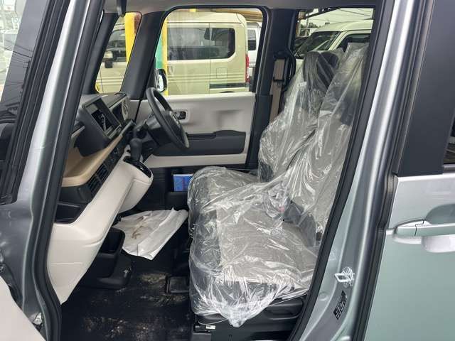 HONDA N BOX 2025 Image 31