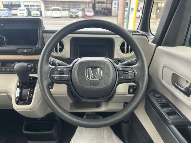 HONDA N BOX 2025 Image 31